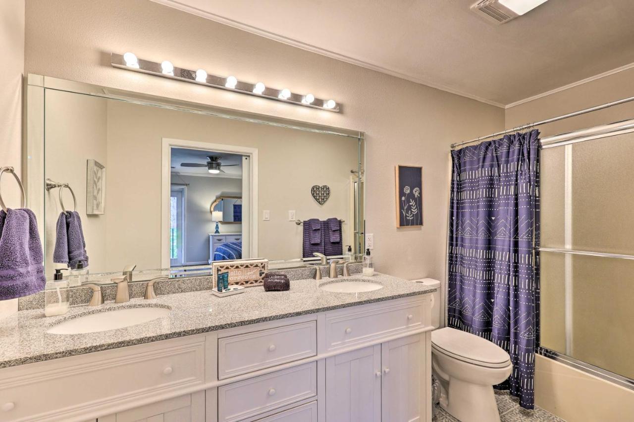 Fantastic Hot Springs Condo Hot Tub Access! Exterior photo